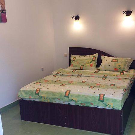 Vila Leonard Ξενοδοχείο Costinești Εξωτερικό φωτογραφία