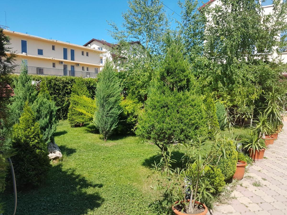 Vila Leonard Ξενοδοχείο Costinești Εξωτερικό φωτογραφία